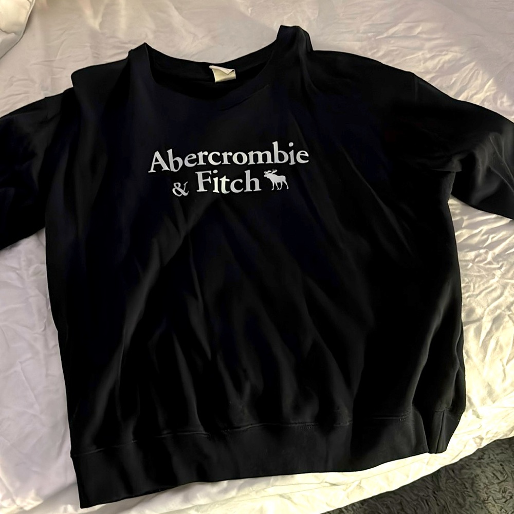 Warm and cozy Sweatshirt